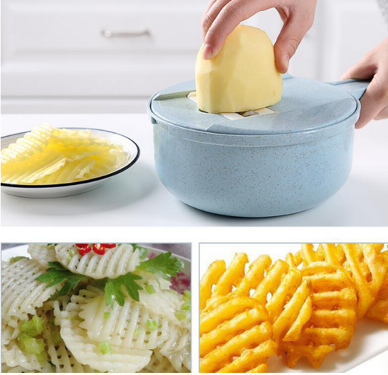 Making waffle cut potatoes with the hand guard